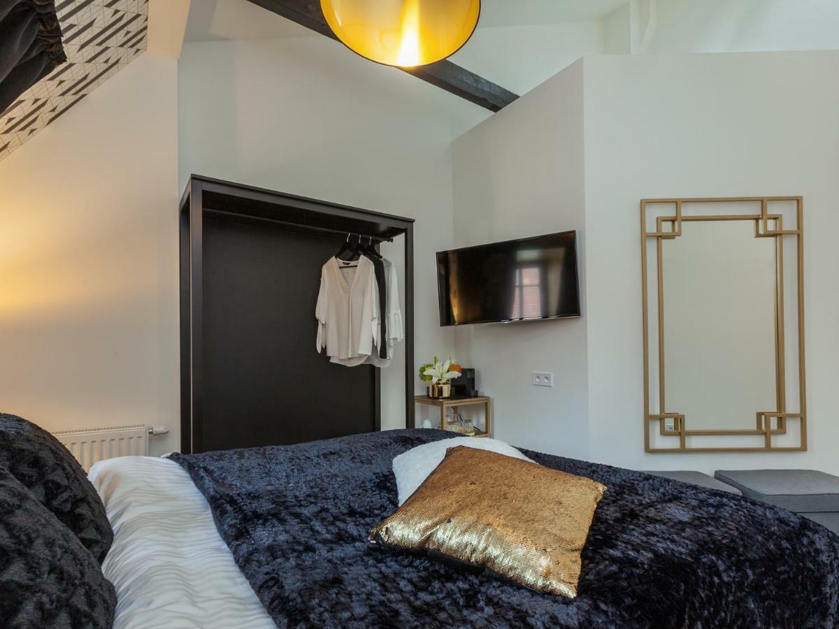Golden Prague Rooms Exterior photo