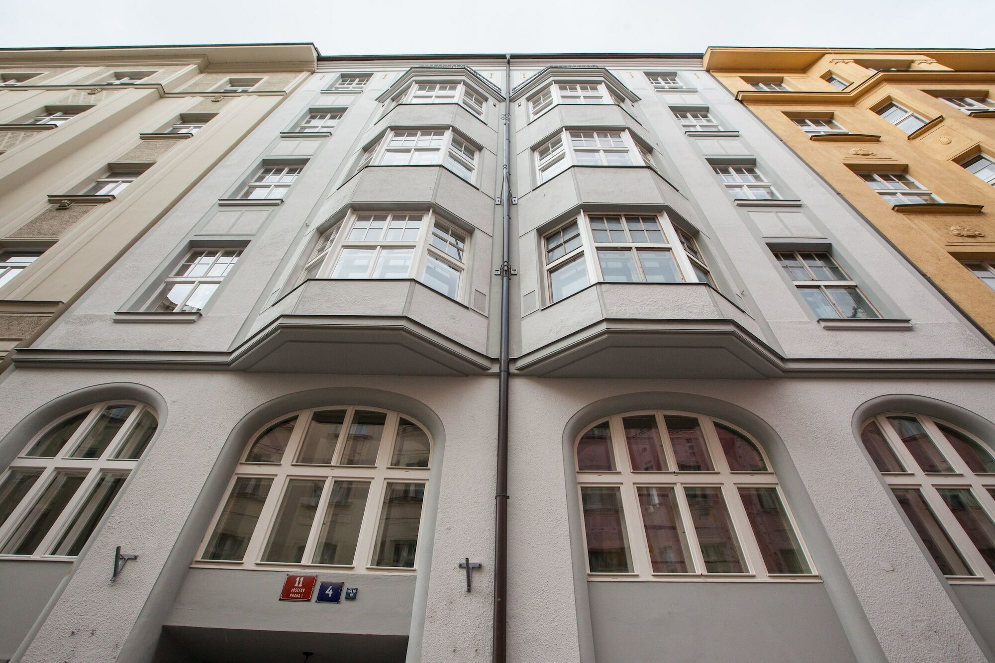 Golden Prague Rooms Exterior photo